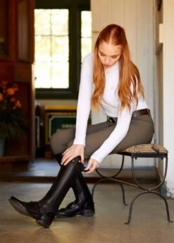 Ariat Heritage Contour Half Chap - Black -Equestrian Sale Store airat heritage chap black 4rdy