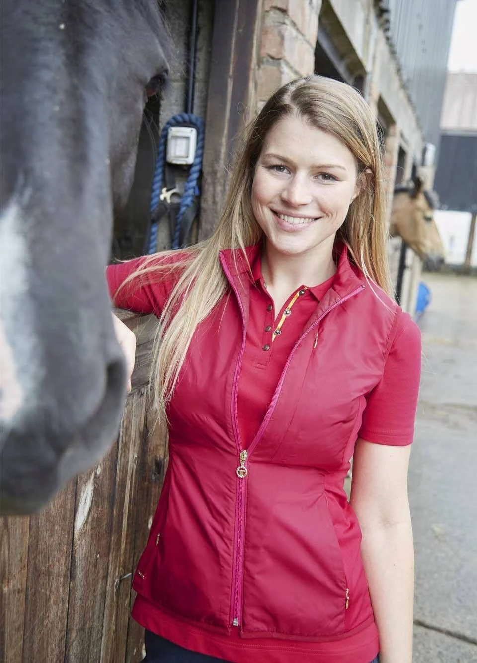 Toggi Artemis Ladies Gilet - Red 3 Toggi Artemis Ladies Gilet - Red