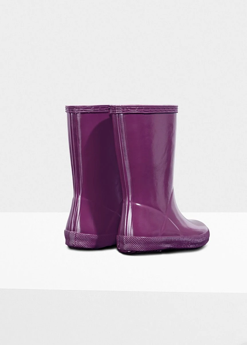 Hunter Kids First Gloss Wellingtons - Violet 5 Hunter Kids First Gloss Wellingtons - Violet - Image 3