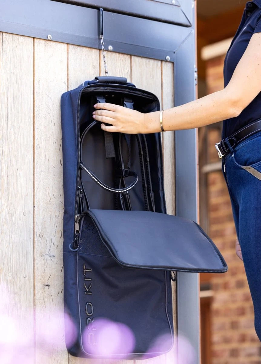 LeMieux Elite Pro Bridle Bag - Navy 4 LeMieux Elite Pro Bridle Bag - Navy - Image 2